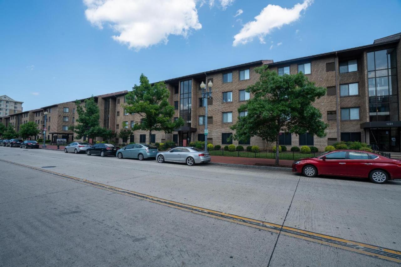 וושינגטון Mt Vernon Square Station Apartments מראה חיצוני תמונה